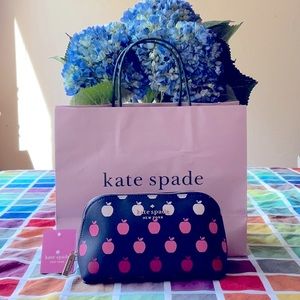 🍎♠️🍎 KATE SPADE APPLE COSMETIC CASE 🍎♠️🍎 NWT 🍎♠️🍎